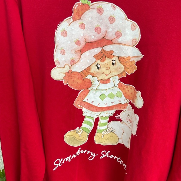 Strawberry 🍓 Shortcake 🍰 Red Sweatshirt - Picture 2 of 4